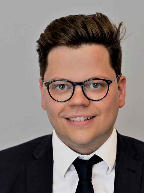 Ullrich Leupold, Steuerberater